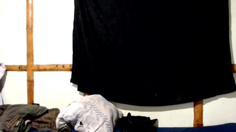 Mia  Sam online show from 10/29/25, 02:58