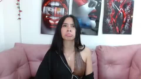 miahotcs online show from 04/29/26, 03:16