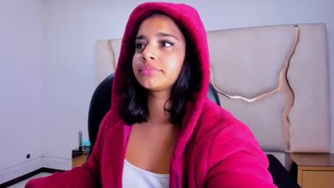 Snapshot of miahsex69 chatting on 12/05/25, 03:59 miahsex69 online show from 12/05/25, 03:59