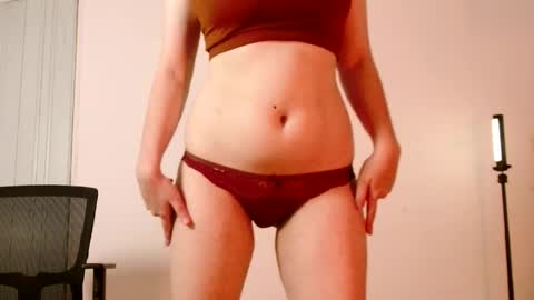 Mia online show from 04/13/26, 09:20