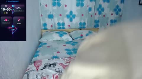 Snapshot of miajoseph_ chatting on 04/20/26, 02:36 miajoseph_ online show from 04/20/26, 02:36