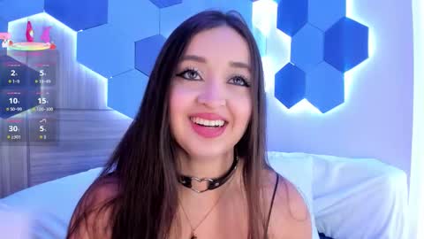 Mia  online show from 09/11/25, 03:39