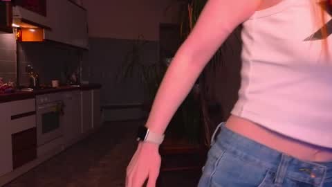 milanaaaa online show from 01/23/25, 10:33