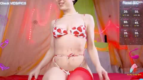 Snapshot of miakitana chatting on 03/07/25, 11:49 Mia online show from 03/07/25, 11:49