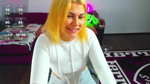 Mia Kittyy online show from 12/02/25, 01:22