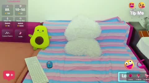Snapshot of miakittyy chatting on 03/21/26, 12:48 Mia Kittyy online show from 03/21/26, 12:48
