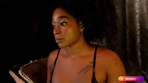 Snapshot of miaknox chatting on 02/03/26, 12:20 Mia online show from 02/03/26, 12:20