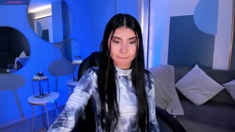 Snapshot of mialaurence_ chatting on 11/02/25, 11:34 Call me Mia online show from 11/02/25, 11:34