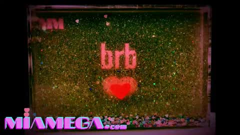 Snapshot of miamega chatting on 02/19/26, 03:46 Mia online show from 02/19/26, 03:46