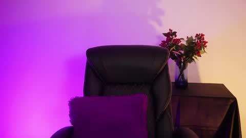 Lili online show from 06/21/26, 04:59