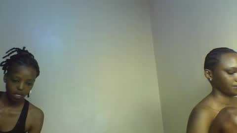 Muffin online show from 11/19/25, 09:59