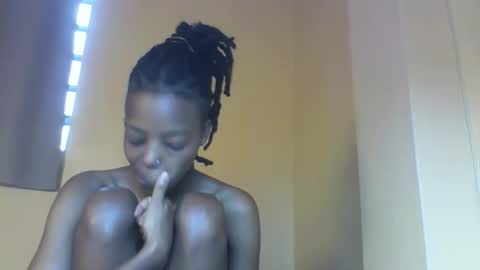 Muffin online show from 11/25/25, 12:27