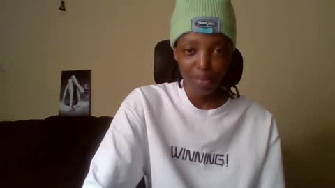 Muffin online show from 05/02/26, 12:43