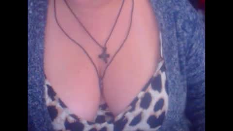 maya online show from 11/07/25, 09:42