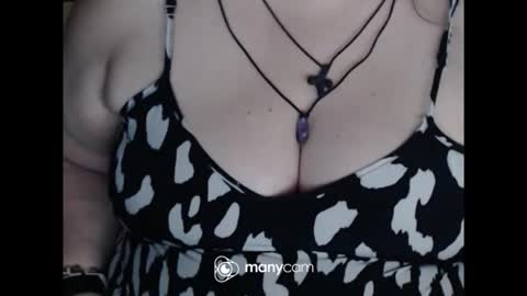 Snapshot of miamimistress chatting on 06/01/26, 09:44 maya online show from 06/01/26, 09:44