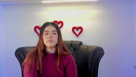 Mia   -5 7001400 Follow  online show from 02/24/25, 03:31