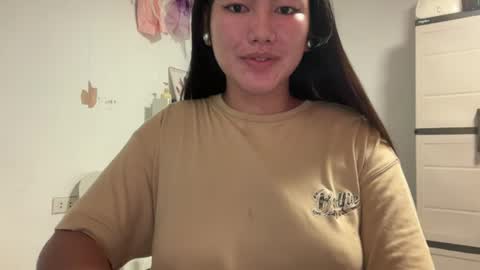 Snapshot of miamore_avida chatting on 08/03/26, 12:42 miamore_avida online show from 08/03/26, 12:42