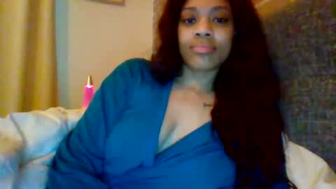 MiaMuffn online show from 05/14/26, 04:14
