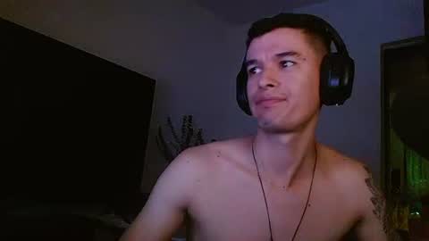 Snapshot of miaou_miaou chatting on 12/22/24, 04:39 miaou_miaou online show from 12/22/24, 04:39