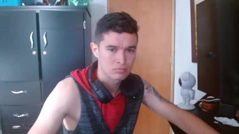 Snapshot of miaou_miaou chatting on 02/09/25, 06:05 miaou_miaou online show from 02/09/25, 06:05