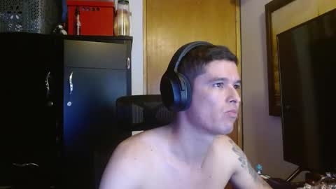 Snapshot of miaou_miaou chatting on 03/05/25, 01:42 miaou_miaou online show from 03/05/25, 01:42