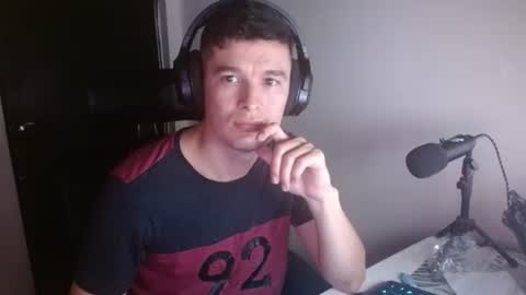 Snapshot of miaou_miaou chatting on 02/06/26, 12:15 miaou_miaou online show from 02/06/26, 12:15