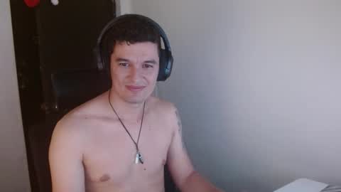 Snapshot of miaou_miaou chatting on 03/08/26, 12:30 miaou_miaou online show from 03/08/26, 12:30