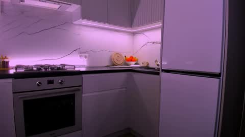 Snapshot of miapaw chatting on 02/21/26, 07:26 Mia online show from 02/21/26, 07:26