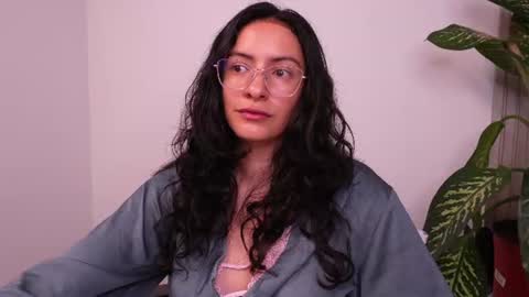Snapshot of miaportman chatting on 07/09/26, 09:35 MIAPORTMANN online show from 07/09/26, 09:35
