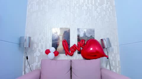 Snapshot of miaquevedo chatting on 02/04/25, 12:22 Mia Quevedo online show from 02/04/25, 12:22