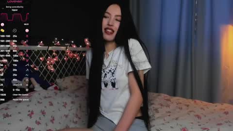 Liz online show from 06/06/26, 04:44