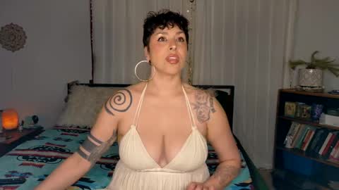 Snapshot of miariveraxxx chatting on 04/25/26, 03:53 Mia Rivera online show from 04/25/26, 03:53