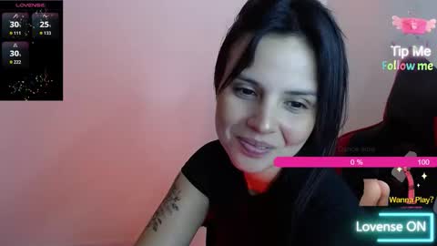 Snapshot of miarobinn_ chatting on 11/07/25, 02:06 miarobinn_ online show from 11/07/25, 02:06
