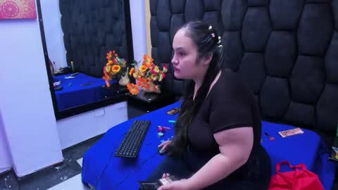 Snapshot of miarous69 chatting on 01/14/26, 12:44 MiaRouse online show from 01/14/26, 12:44