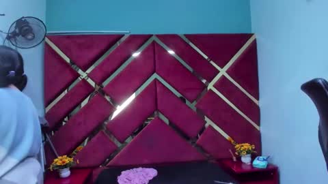 Snapshot of miarous69 chatting on 02/18/26, 04:08 MiaRouse online show from 02/18/26, 04:08