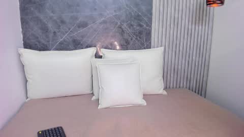 miascott5 online show from 03/08/25, 11:07