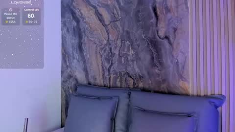 miascott5 online show from 09/19/25, 03:08