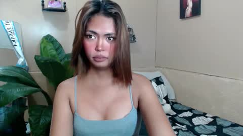 Snapshot of miasexxie chatting on 03/16/26, 02:28 mia online show from 03/16/26, 02:28