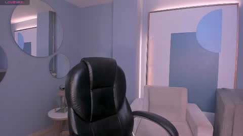 Snapshot of miasilvax chatting on 06/20/26, 10:51 Mia Silva online show from 06/20/26, 10:51