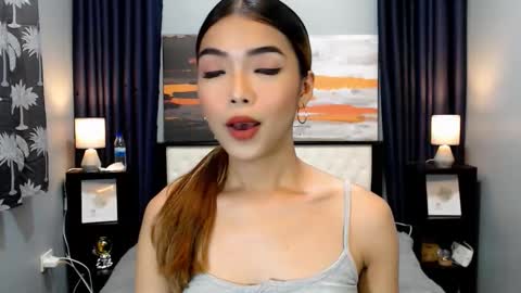 Snapshot of miasmith09 chatting on 11/30/25, 02:26 Pau and jence online show from 11/30/25, 02:26