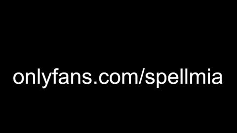 Snapshot of miaspell chatting on 12/31/24, 07:51 Mia  instagram miasspell online show from 12/31/24, 07:51