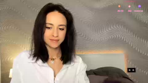 Snapshot of miasweetashoney chatting on 03/12/26, 06:52 Mia online show from 03/12/26, 06:52