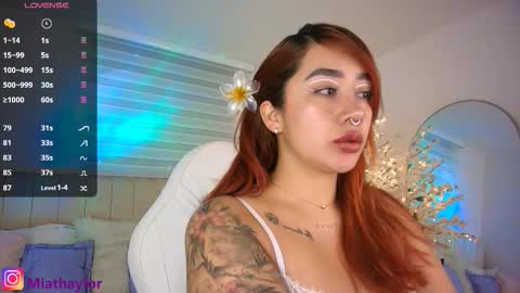 Snapshot of miathaylor chatting on 09/11/25, 03:06 Mia Thaylor online show from 09/11/25, 03:06