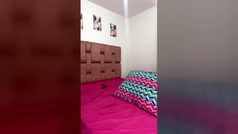 MIA VANESSA online show from 05/14/26, 12:12