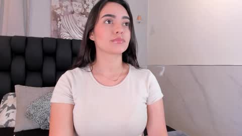 Snapshot of miavelvet1 chatting on 03/19/26, 07:56 miavelvet1 online show from 03/19/26, 07:56