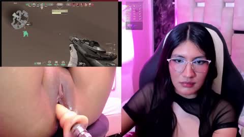 mia online show from 01/12/25, 07:43