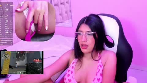 mia online show from 02/01/25, 10:37