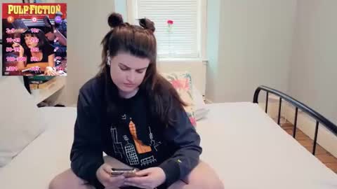 Mia  online show from 04/27/26, 03:54
