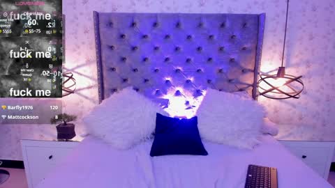 Snapshot of miawinx chatting on 12/13/24, 04:33 Mia winx online show from 12/13/24, 04:33