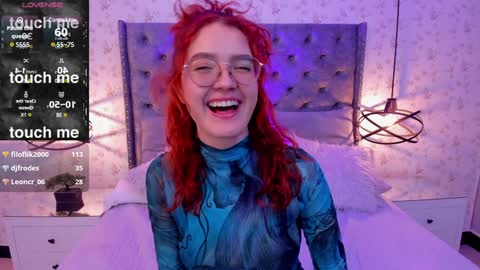 Snapshot of miawinx chatting on 12/19/24, 01:50 Mia winx online show from 12/19/24, 01:50